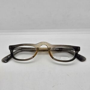 Design Optics gray and brown readers +1.25